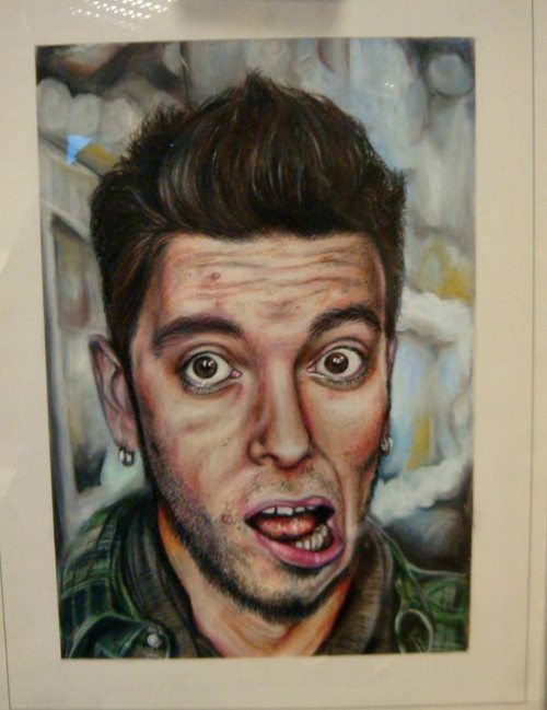 Pencil Artist Roos